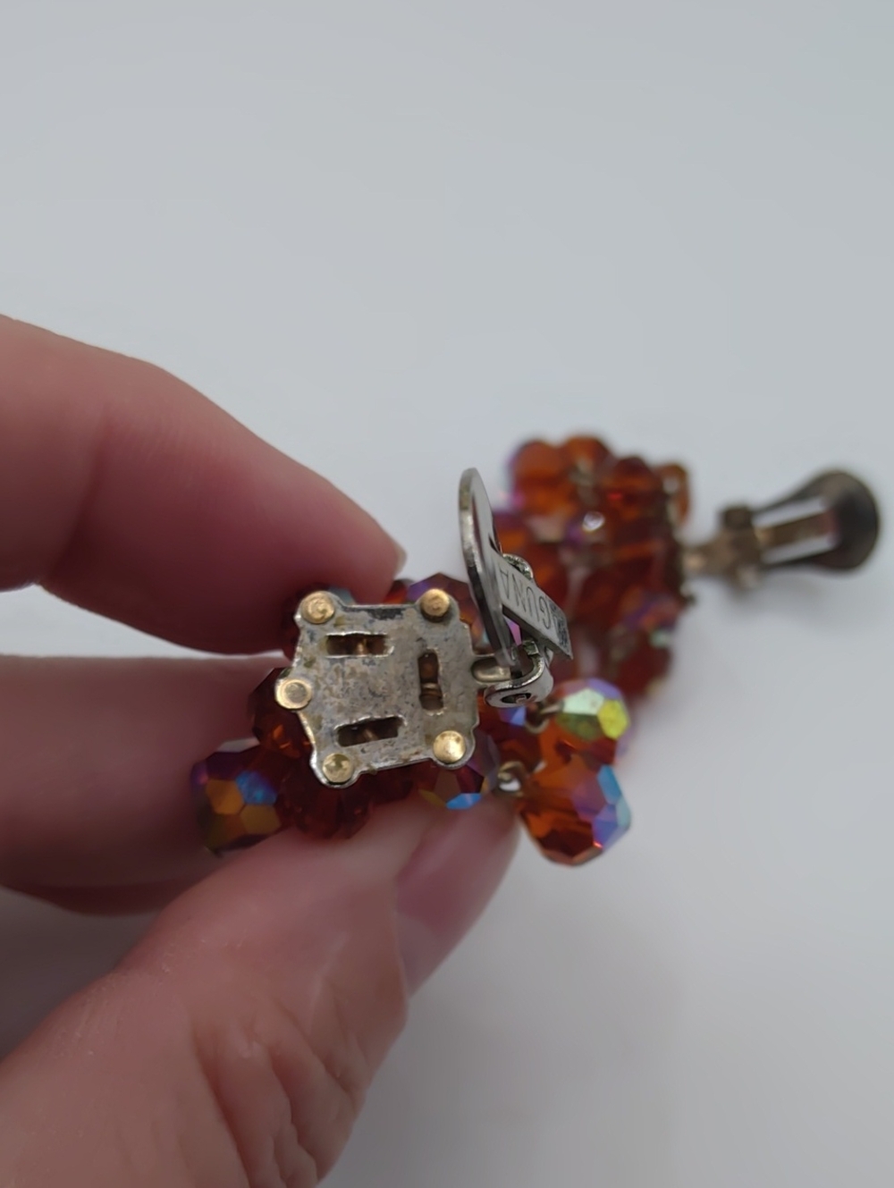 Laguna Amber Colored AB Cha Cha Clip On Earrings Vintage - Picture 7 of 7